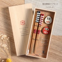 NEW新品｜ 日本製 達摩 情侶筷架組 (附木盒) 